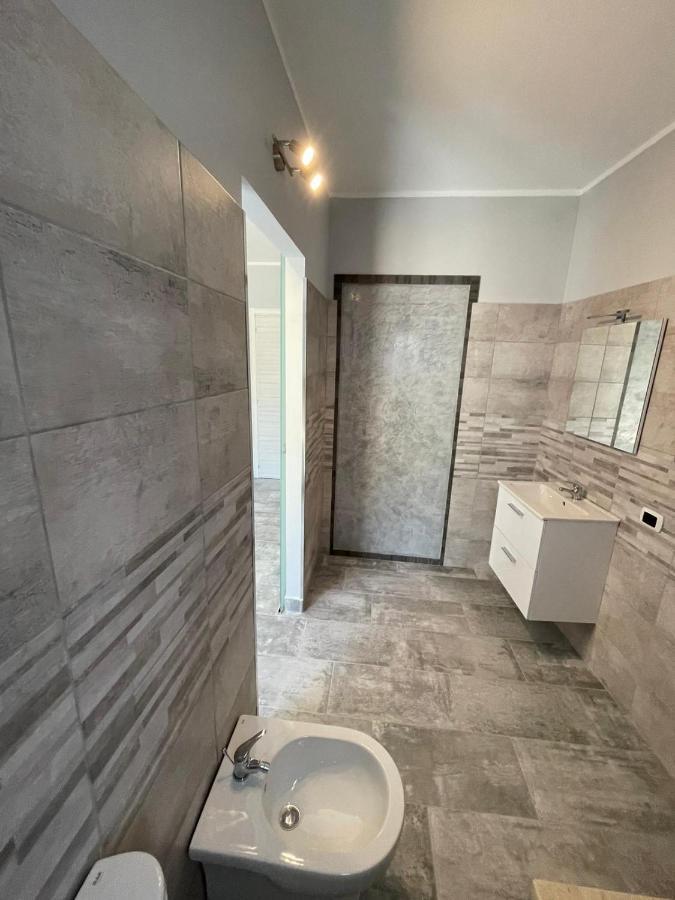 Casa Camere Pistis Ассеміні Екстер'єр фото